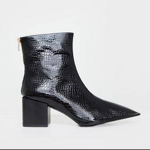 BLACK-naked snake pointed square low block heel worn once